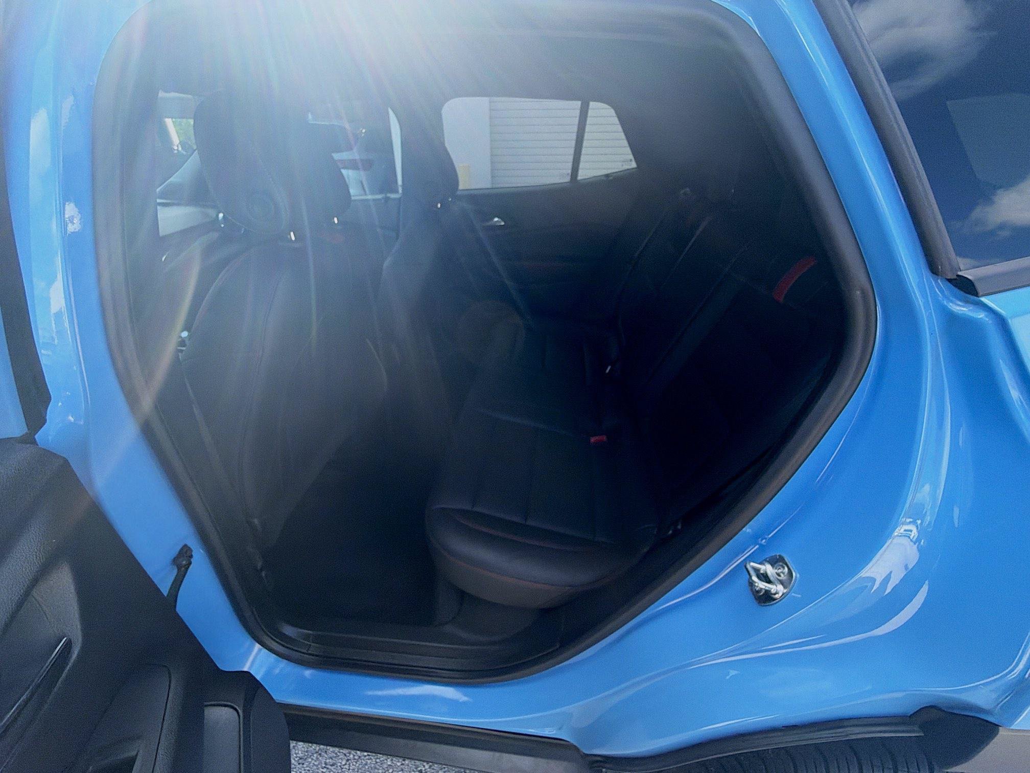 Used 2024 Chevrolet Trax RS FWD image 20