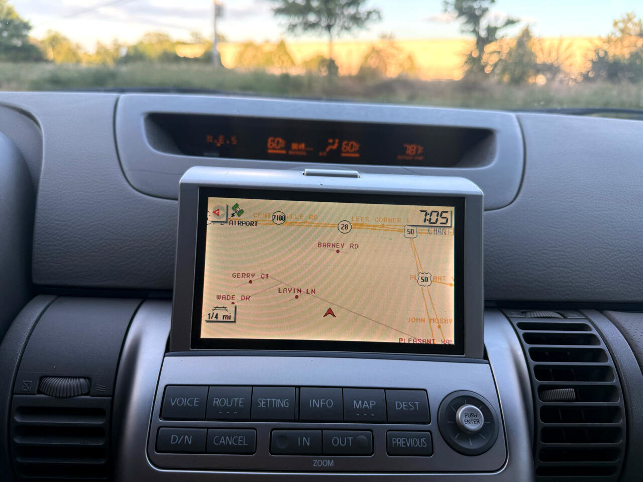 Used 2004 INFINITI G35 Coupe w/ Premium Pkg image 20