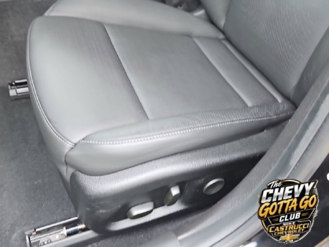 Used 2026 Cadillac CT4 Premium Luxury RWD image 25