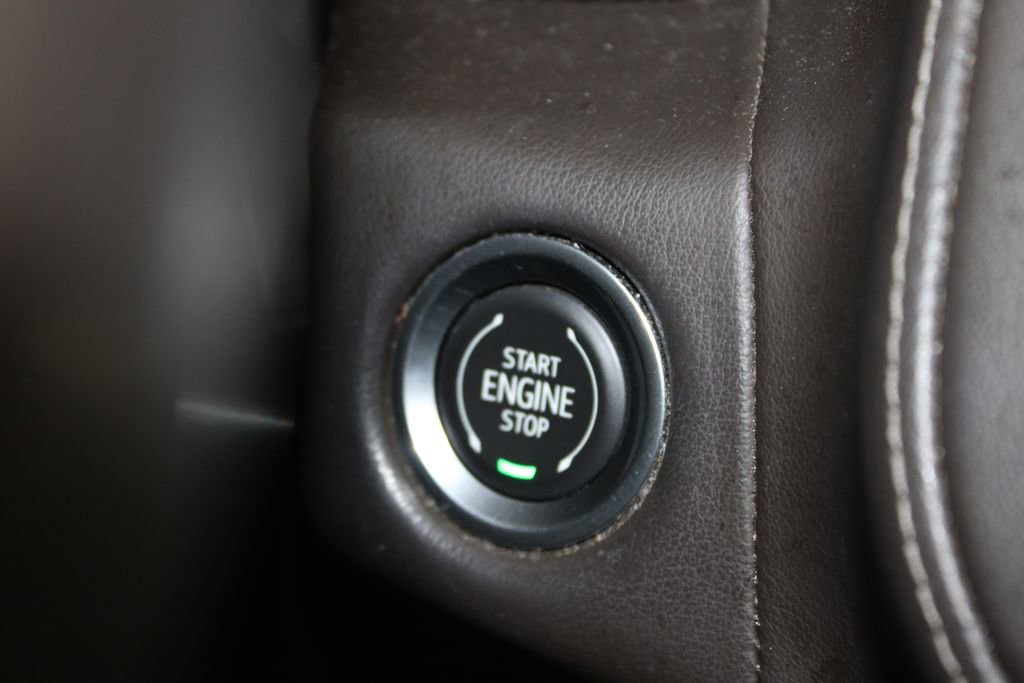 Used 2022 Chevrolet Tahoe LT w/ Luxury Package image 30