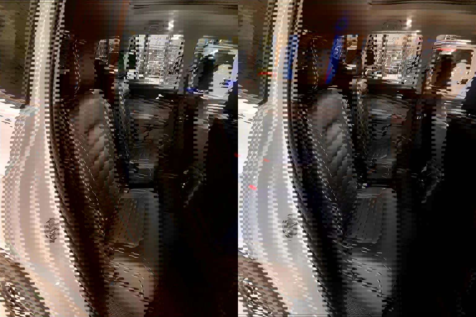 Used 2021 Volkswagen Atlas SEL Premium image 18