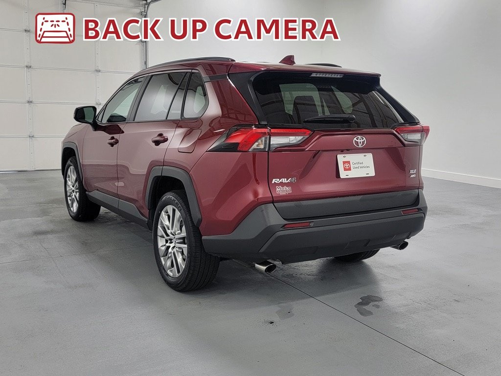 Certified 2020 Toyota RAV4 XLE Premium AWD/4WD image 6