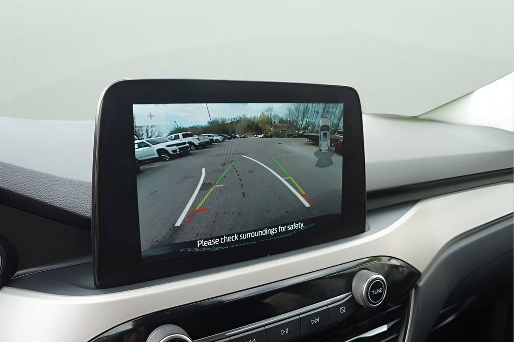 Used 2022 Ford Escape SEL w/ Technology Package image 25