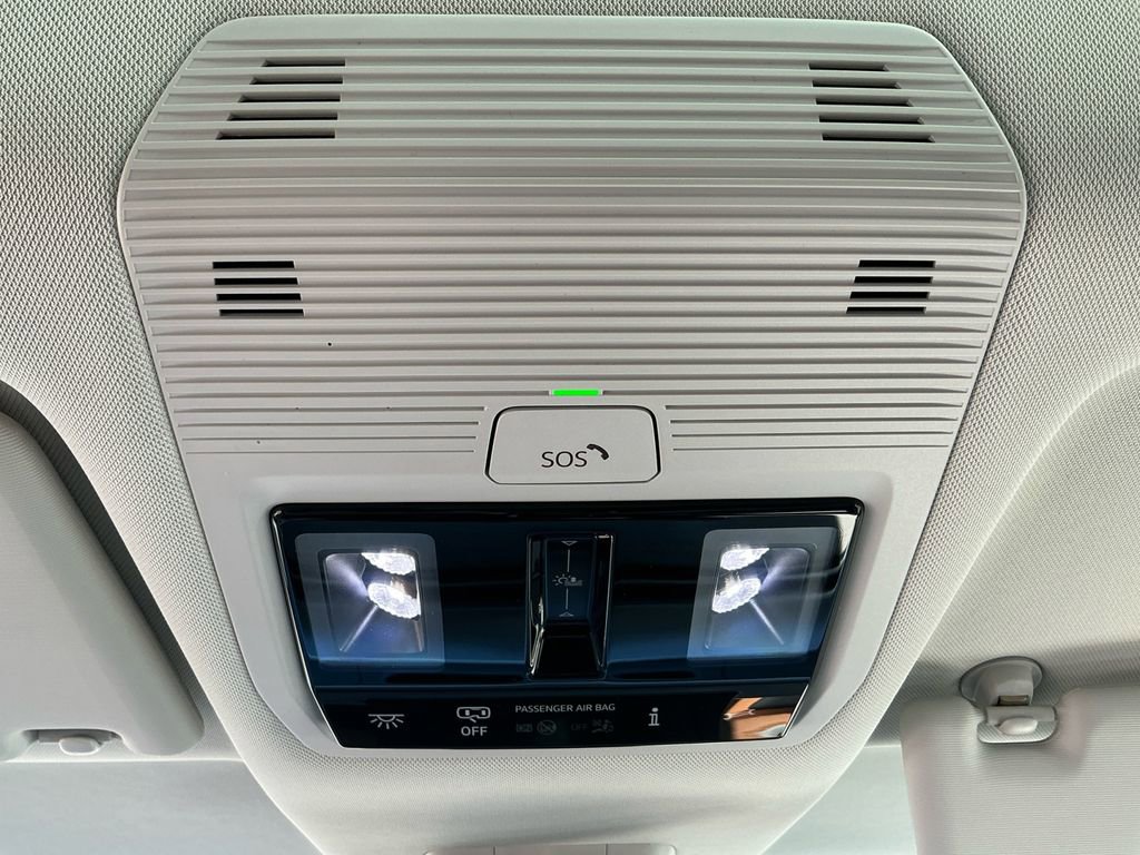 New 2025 Volkswagen ID. Buzz Pro S Plus image 23