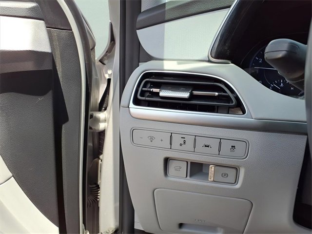 Used 2022 Hyundai Palisade SEL w/ Premium Package image 19