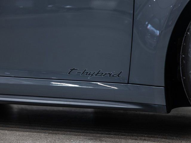 Used 2025 Porsche 911 Carrera 4 GTS image 20