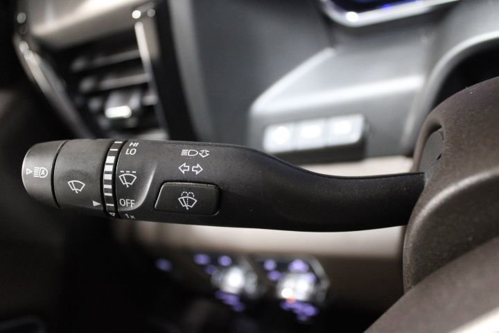 Used 2025 GMC Sierra 1500 Denali w/ Denali Reserve Package image 39