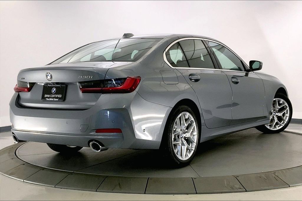 Certified 2025 BMW 330i xDrive Sedan w/ Premium Package image 12