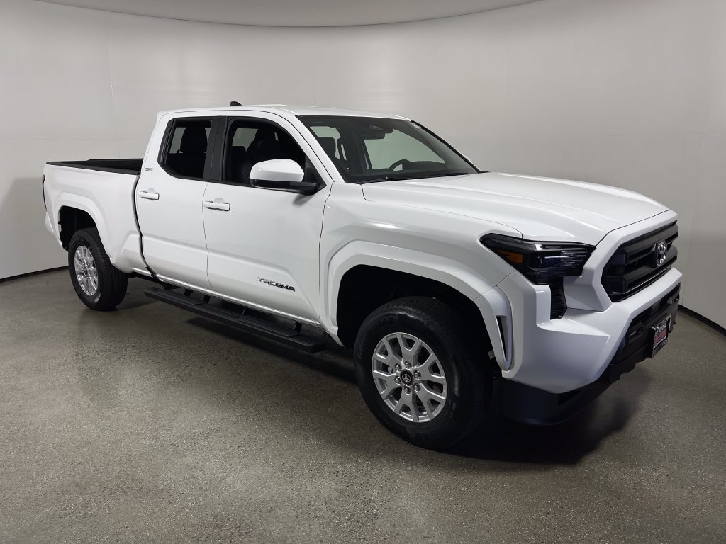 New 2026 Toyota Tacoma SR5