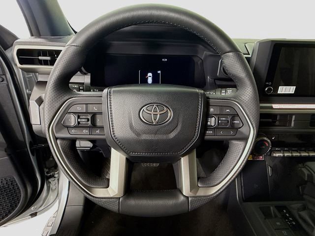 New 2026 Toyota 4Runner TRD Off-Road AWD/4WD image 11