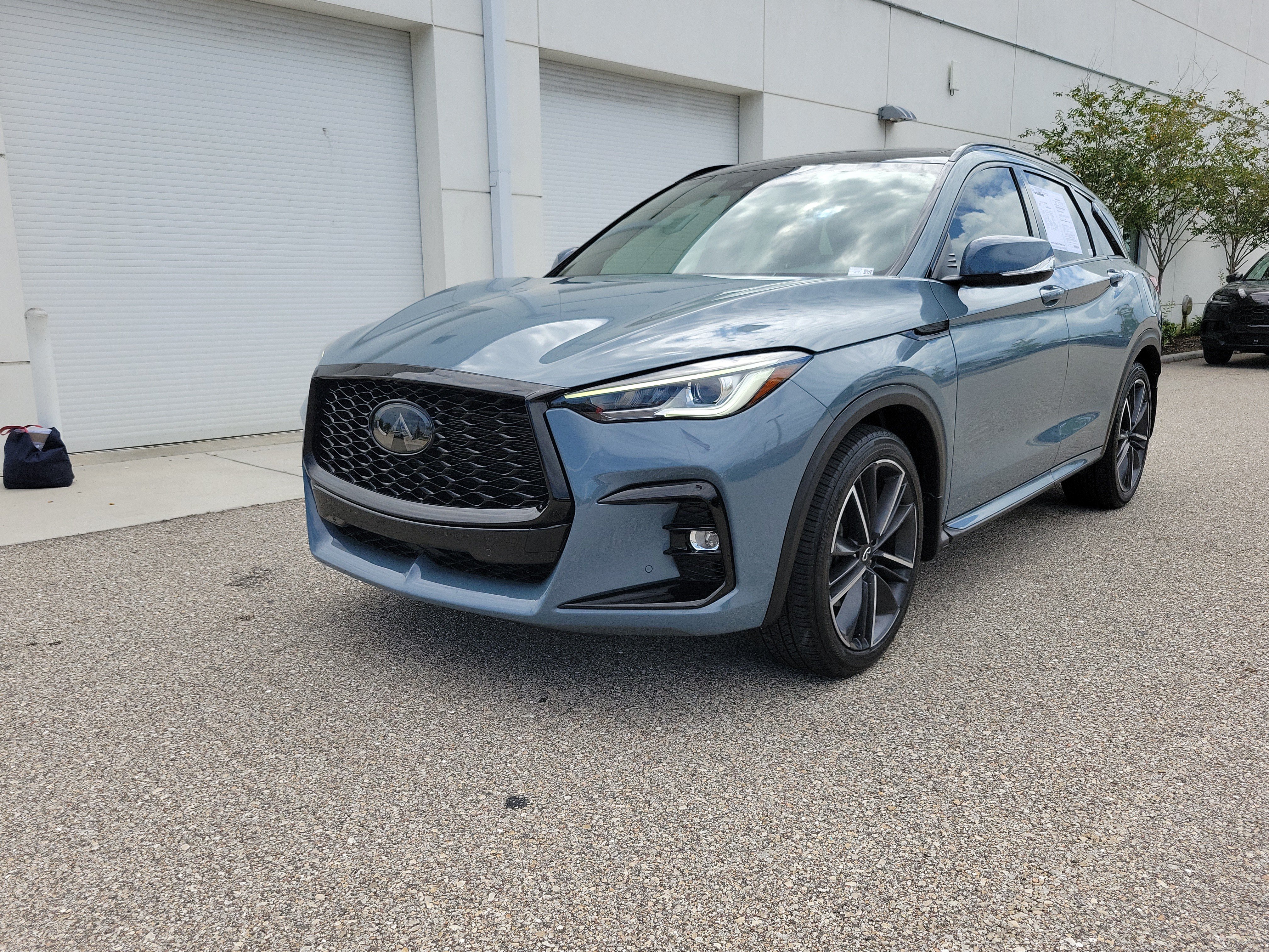 Used 2023 INFINITI QX50 Sport w/ Cargo Package FWD image 3