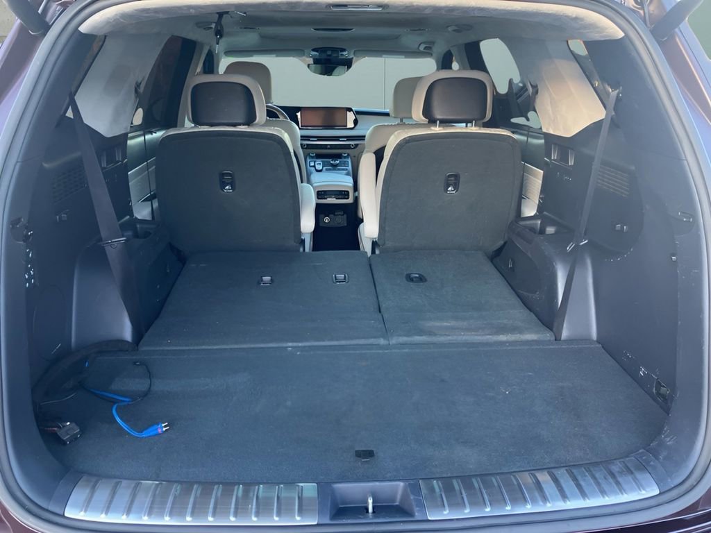Used 2023 Hyundai Palisade Calligraphy image 12
