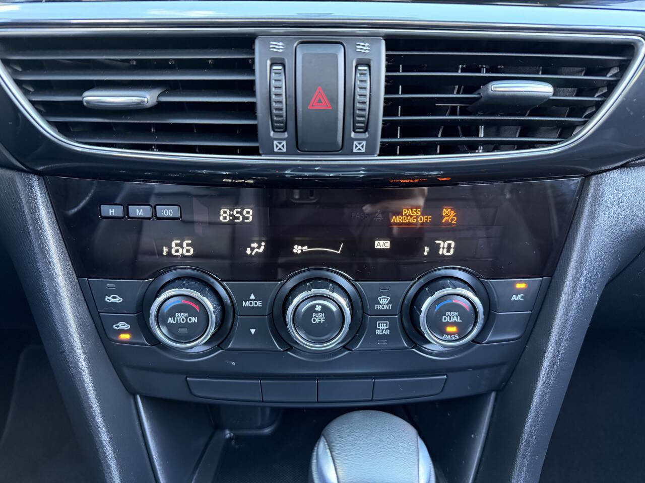 Used 2015 MAZDA MAZDA6 Touring image 24