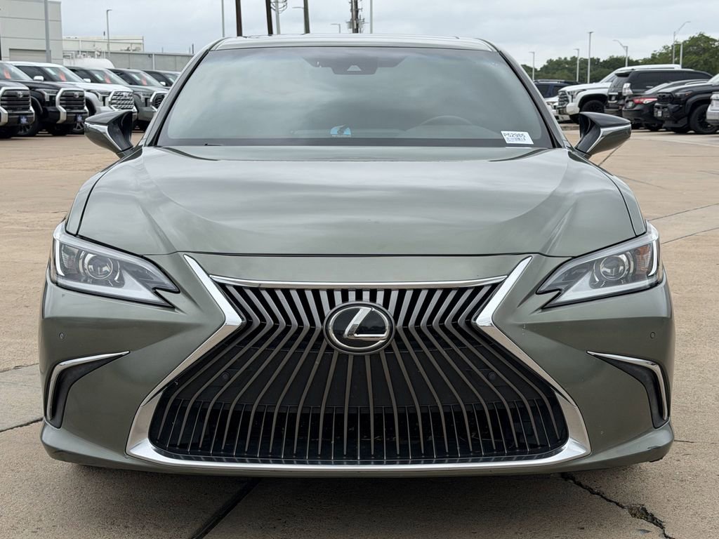 Used 2021 Lexus ES 350 w/ Premium Package FWD image 3