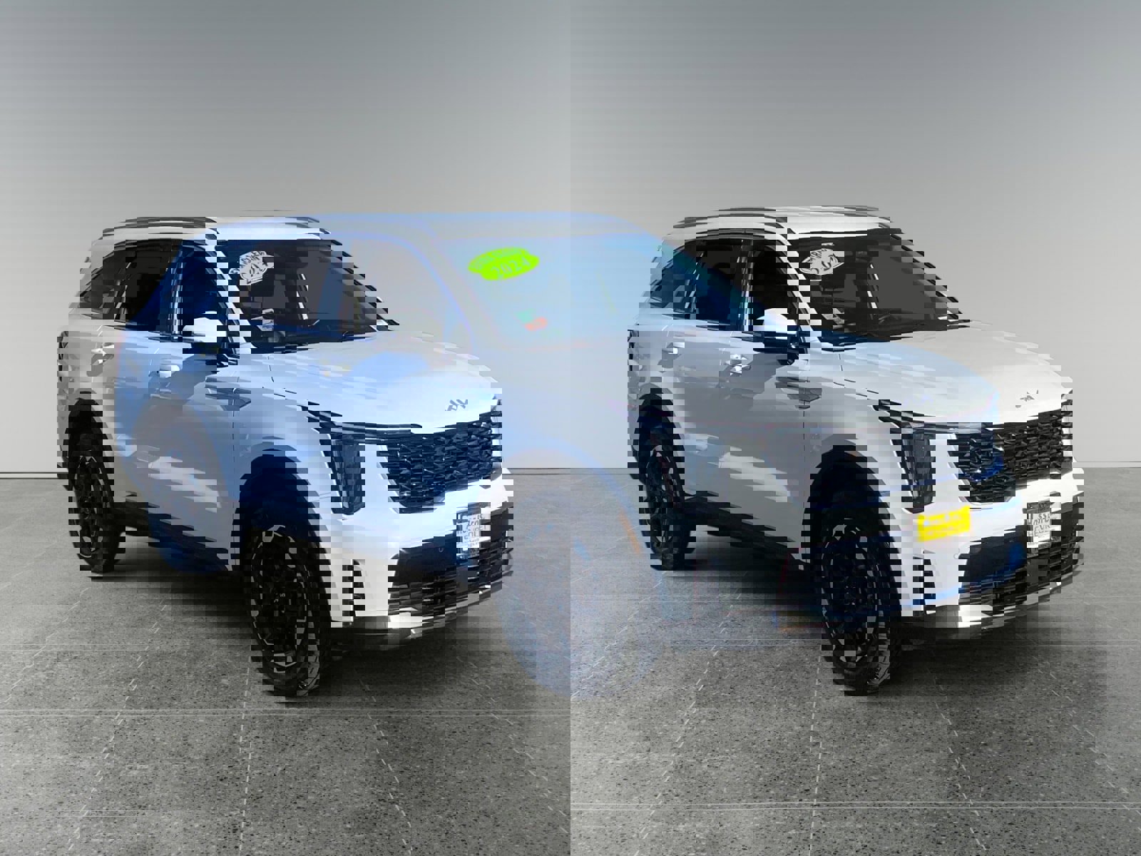 Used 2024 Kia Sorento S image 7