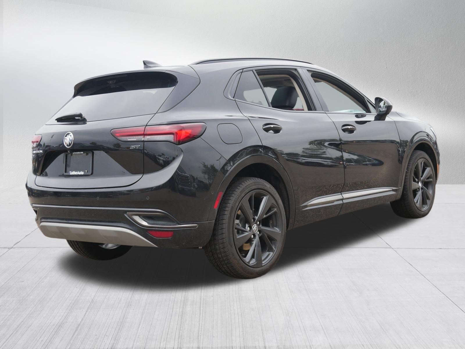 Used 2022 Buick Envision Essence w/ Technology Package II AWD/4WD image 7