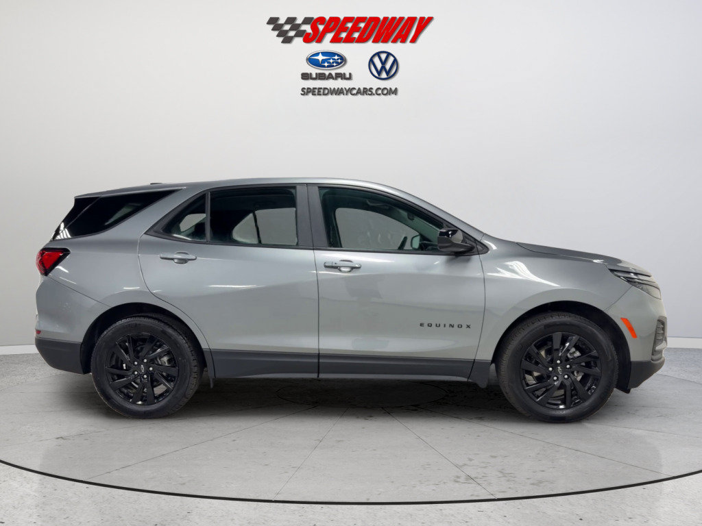 Used 2024 Chevrolet Equinox LS w/ Sport Edition FWD image 4