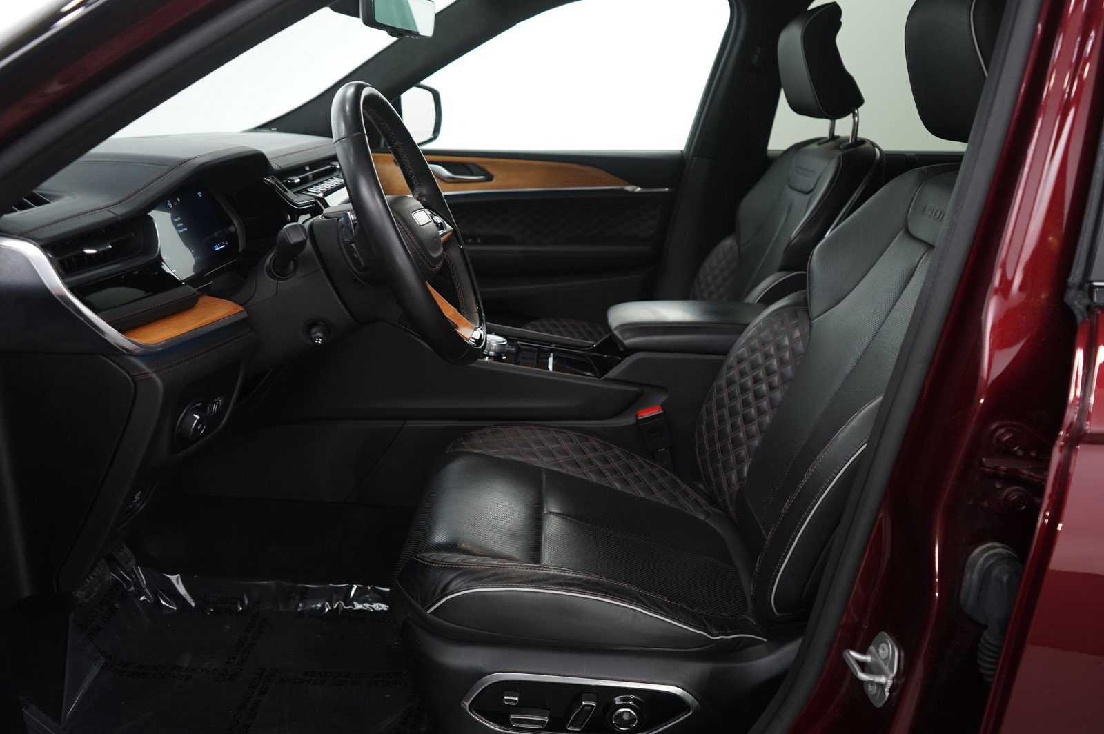 Used 2022 Jeep Grand Cherokee Summit image 15