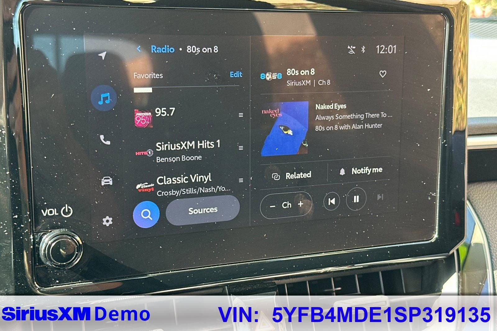 Used 2025 Toyota Corolla LE image 26