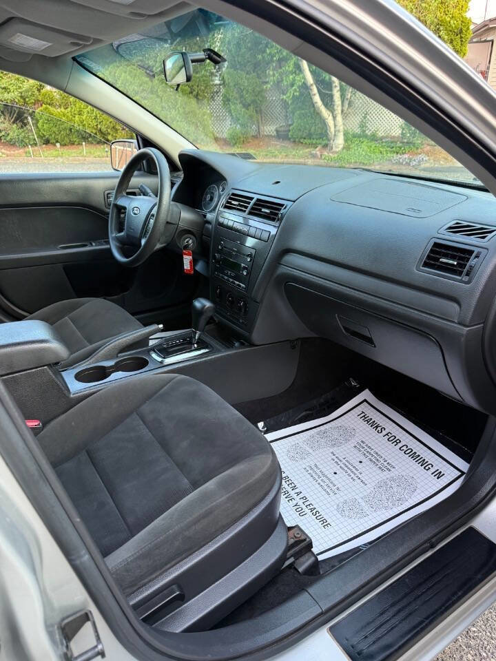 Used 2007 Ford Fusion SE FWD image 15