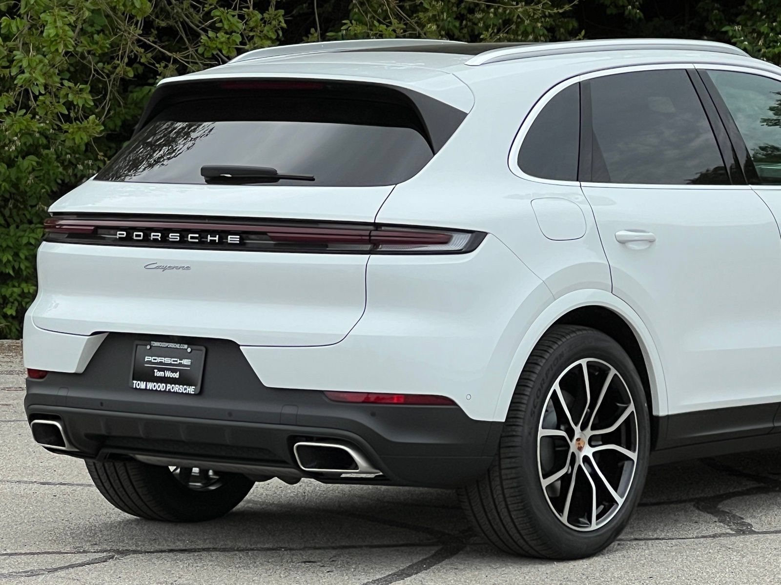 New 2026 Porsche Cayenne AWD/4WD image 9