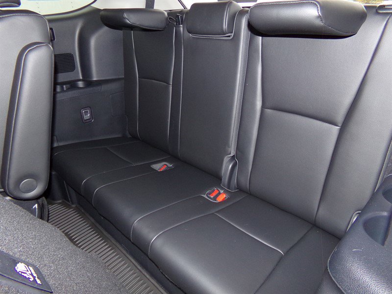 Used 2022 Toyota Highlander XLE image 36