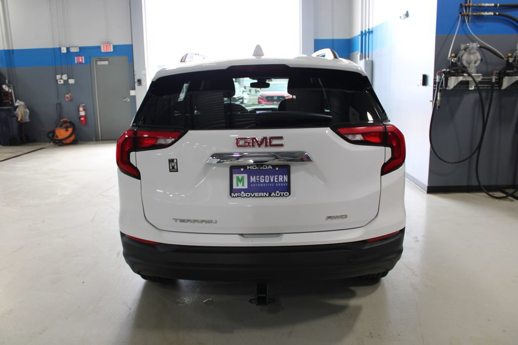 Used 2020 GMC Terrain SLE w/ Driver Convenience Package AWD/4WD image 25