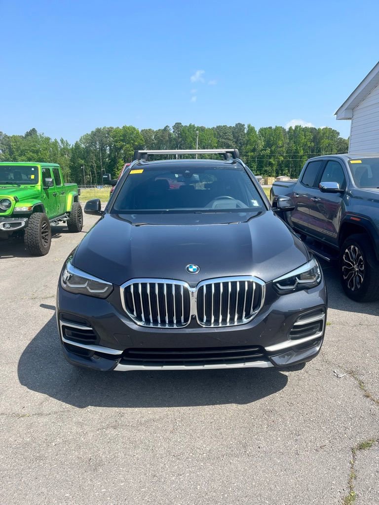 Used 2023 BMW X5 xDrive40i w/ Premium Package AWD/4WD image 24