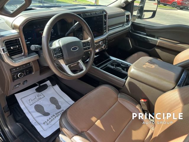Used 2024 Ford F250 King Ranch w/ FX4 Off-Road Package AWD/4WD image 15