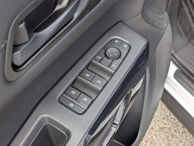 New 2026 Nissan Pathfinder SV FWD image 13