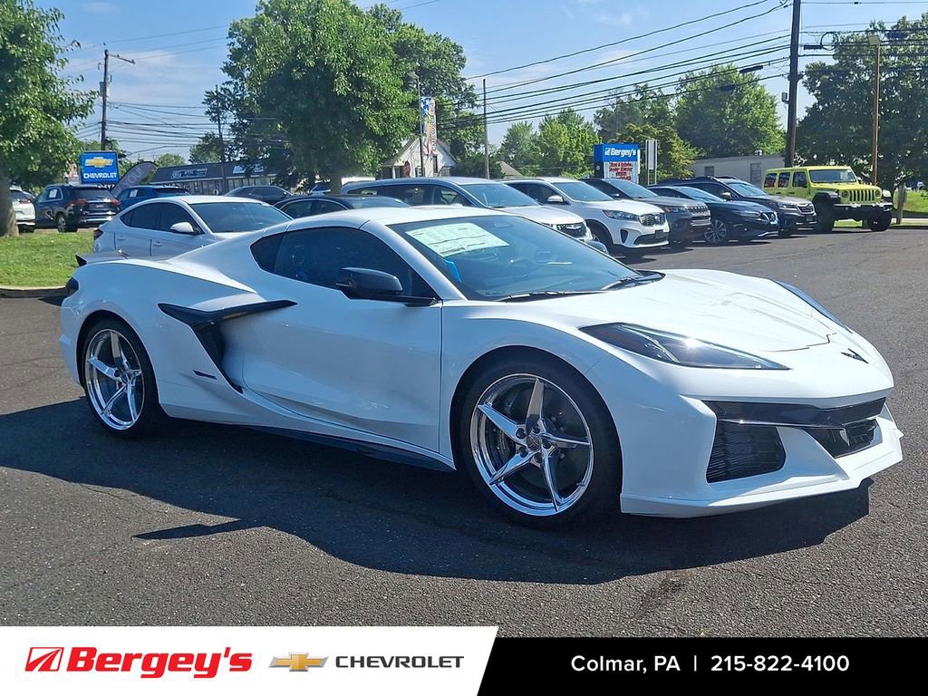New 2025 Chevrolet Corvette E-Ray image 11