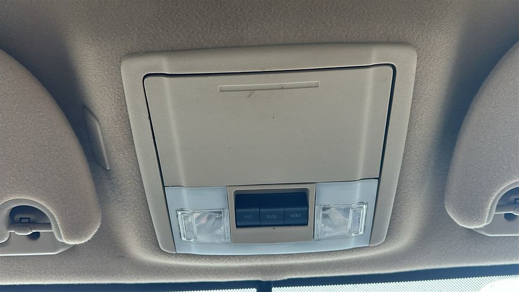 Used 2014 Ford Expedition XLT w/ Equipment Group 202A RWD image 29