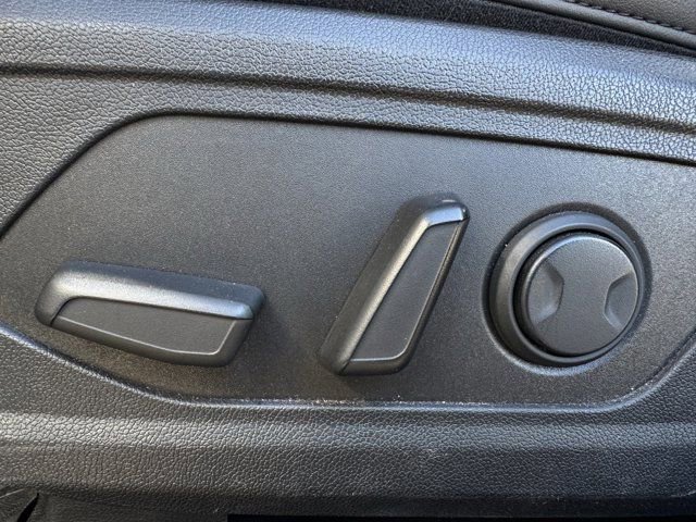 Used 2025 Kia Sorento EX image 29