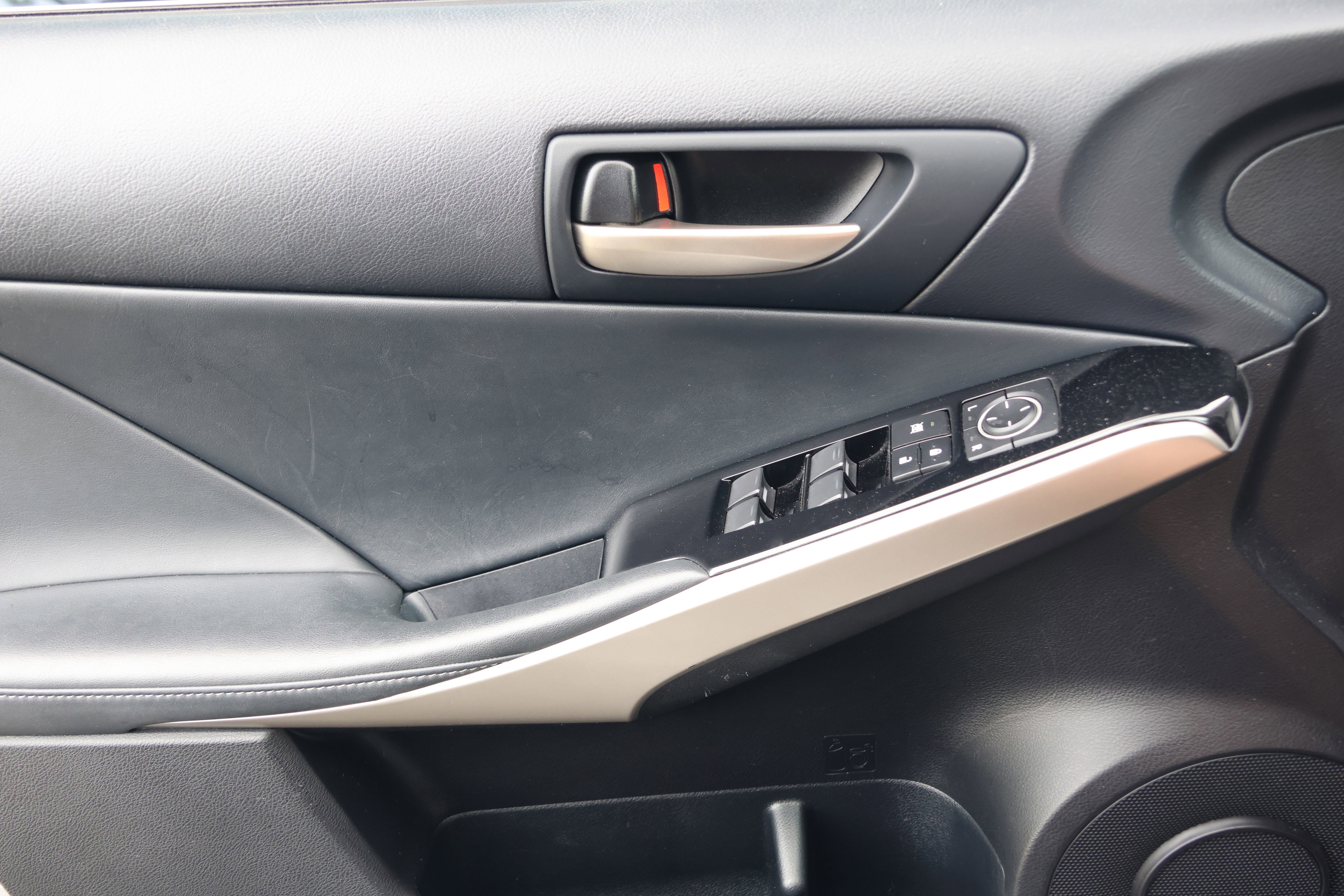 Used 2020 Lexus IS 300 w/ Accessory Package 2 image 12