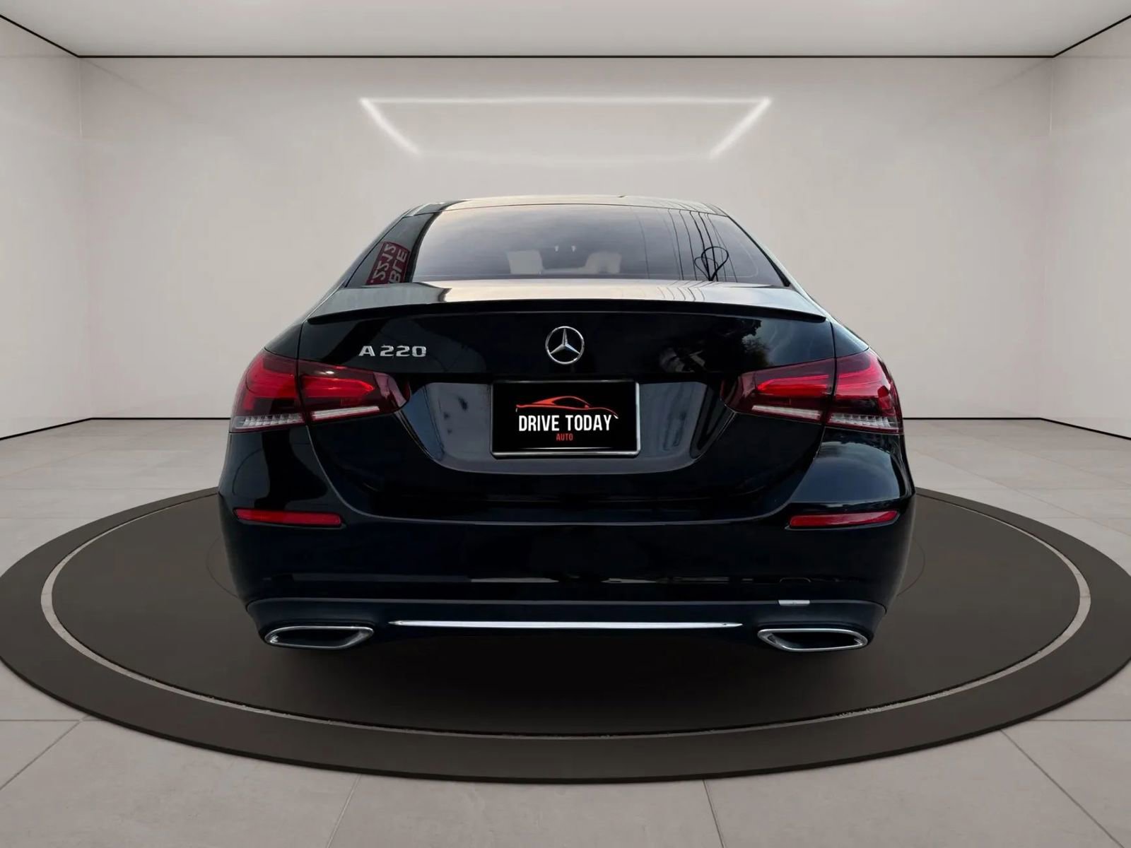 Used 2019 Mercedes-Benz A 220 image 4