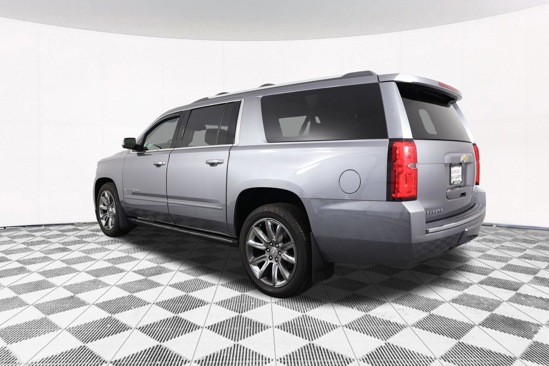 Used 2018 Chevrolet Suburban Premier AWD/4WD image 45
