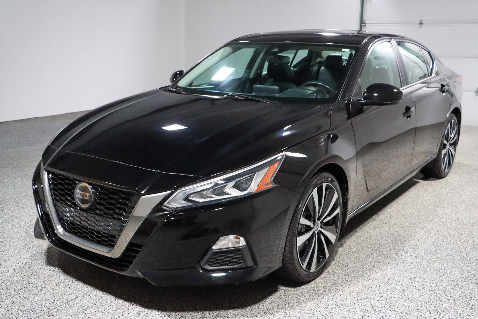 Used 2021 Nissan Altima 2.5 SR w/ SR Premium Package FWD image 30