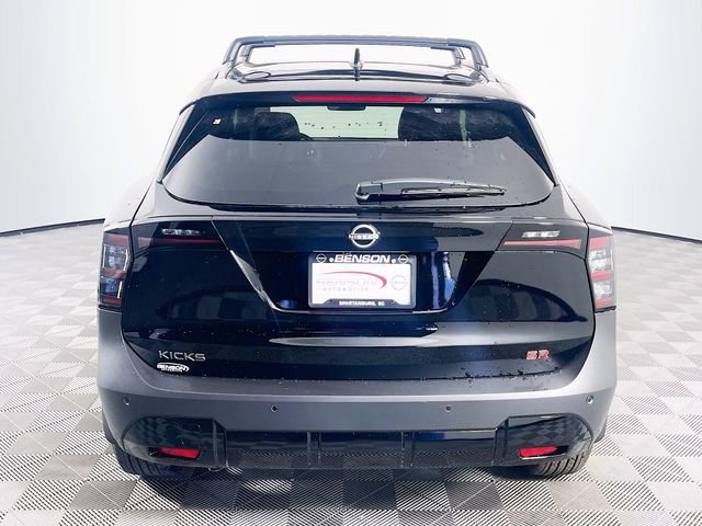 New 2026 Nissan Kicks SR image 6