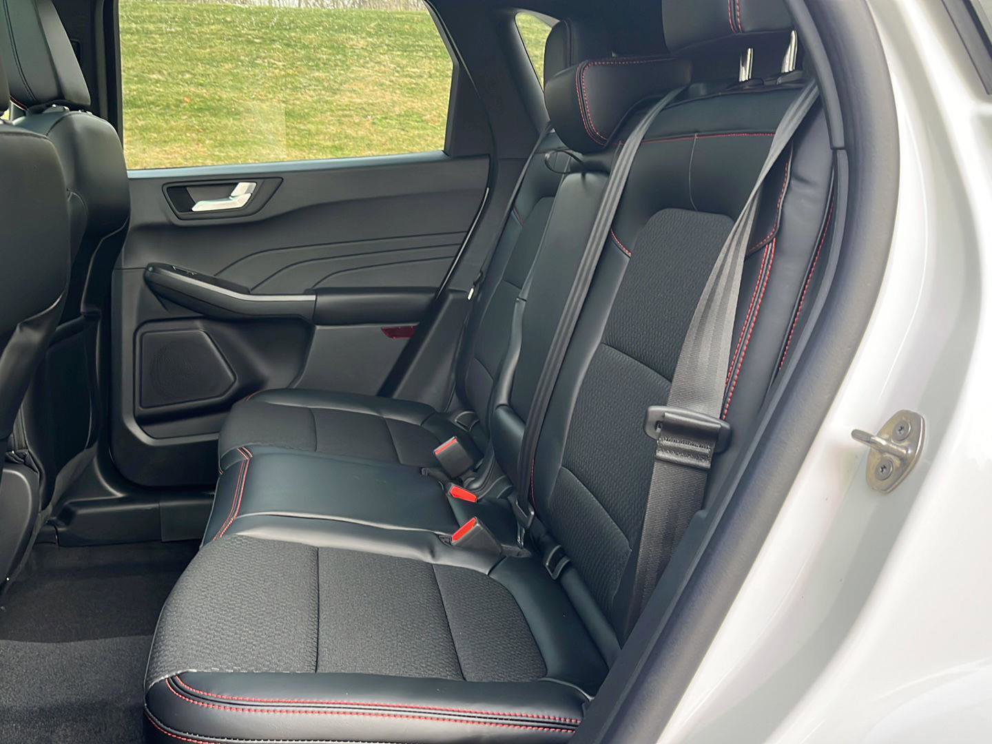 New 2026 Ford Escape ST-Line Select w/ Equipment Group 401A AWD/4WD image 23