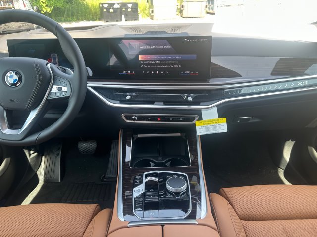 New 2026 BMW X5 xDrive40i w/ Premium Package AWD/4WD image 11