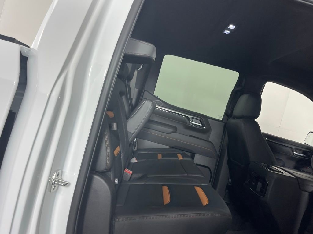 Used 2025 GMC Sierra 1500 AT4 image 27