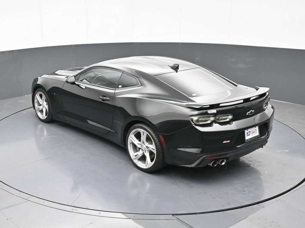 Used 2019 Chevrolet Camaro SS RWD image 44