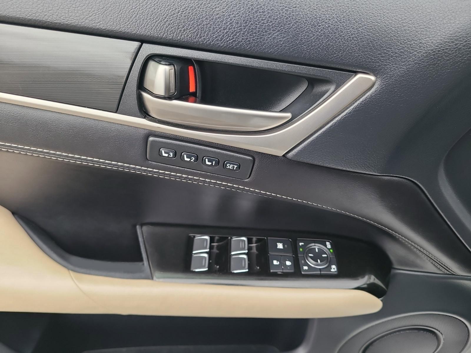 Used 2017 Lexus GS 200t w/ Premium Package image 10