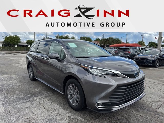 Certified 2023 Toyota Sienna XLE