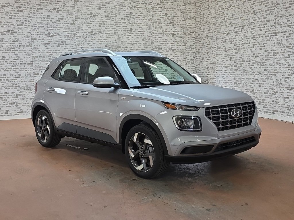 New 2026 Hyundai Venue SEL video 1