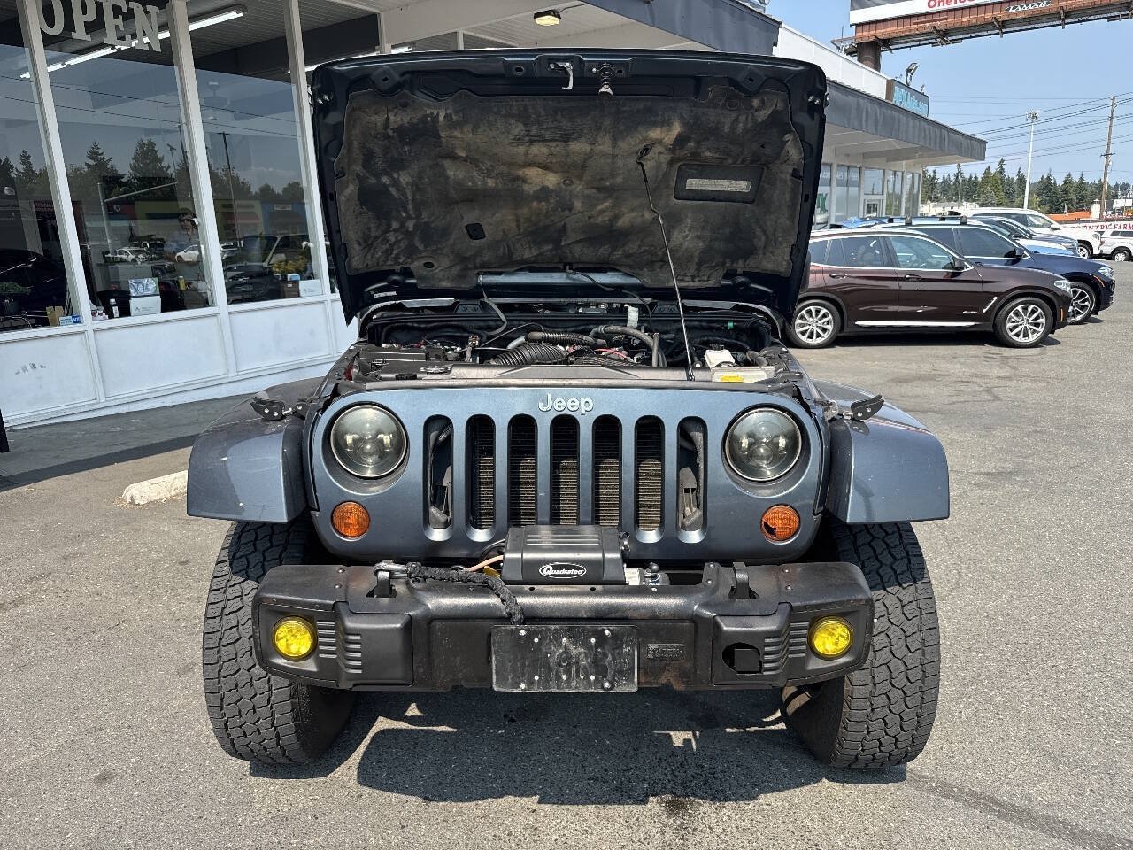 Used 2008 Jeep Wrangler Unlimited Sahara AWD/4WD image 12