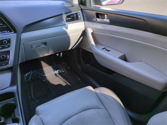 Used 2017 Hyundai Sonata Sport w/ Value Edition Package 02 image 16
