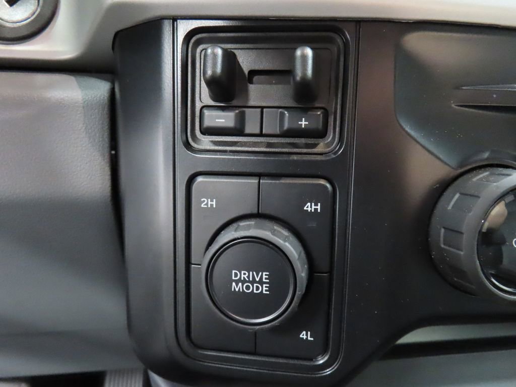 Used 2026 Ford F450 XLT w/ FX4 Off-Road Package AWD/4WD image 58