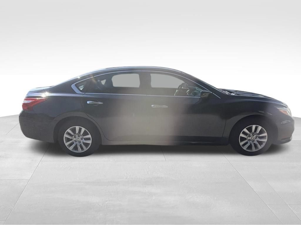 Used 2017 Nissan Altima 2.5 S FWD image 17