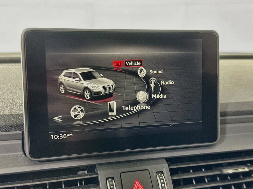 Used 2020 Audi Q5 2.0T Premium w/ Titanium Sport Package AWD/4WD image 26